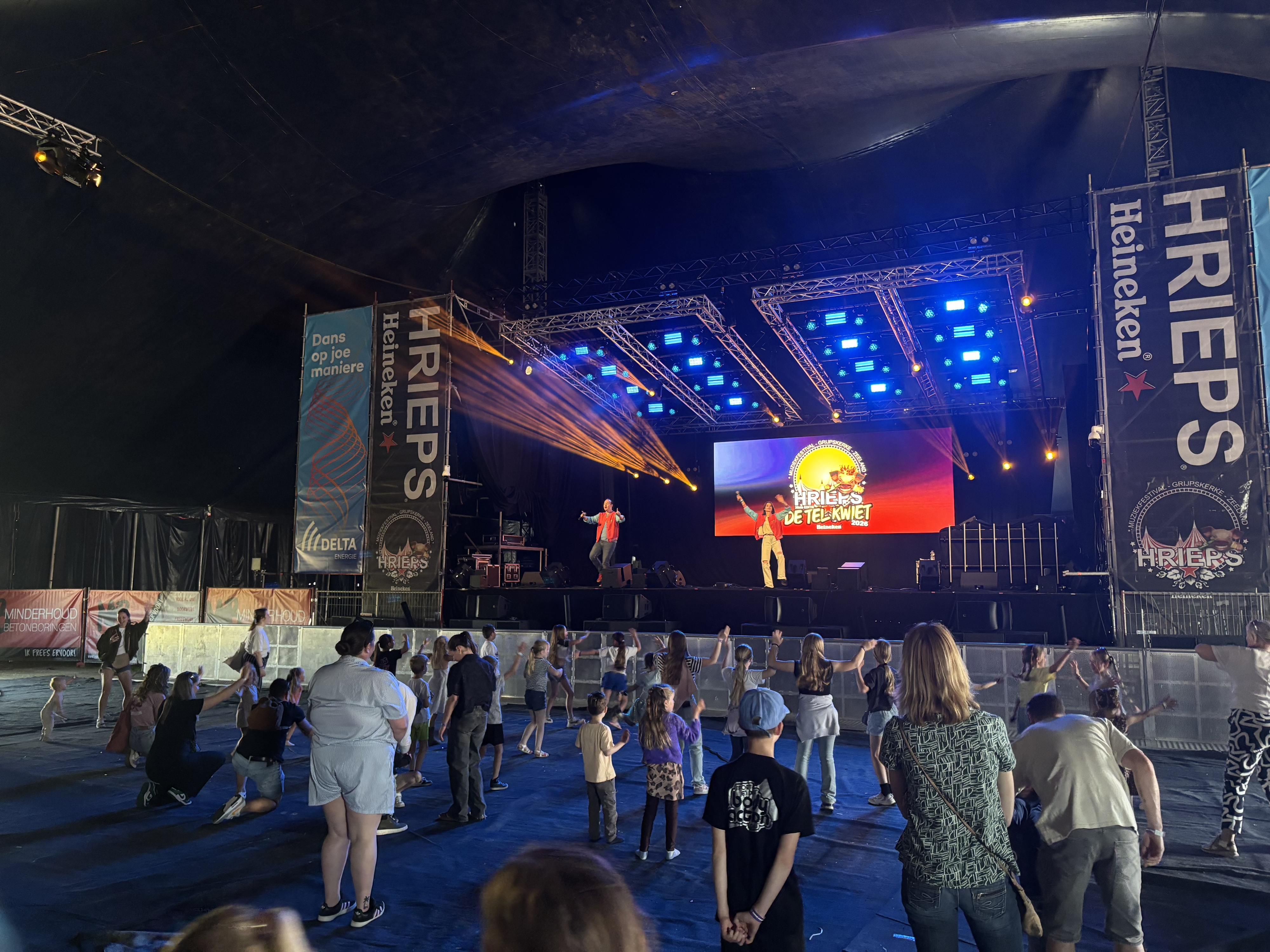 Junior Hrieps trekt honderden kinderen: 'Voor ouders zijn zoveel festivals, er moet ook aan ons gedacht worden'