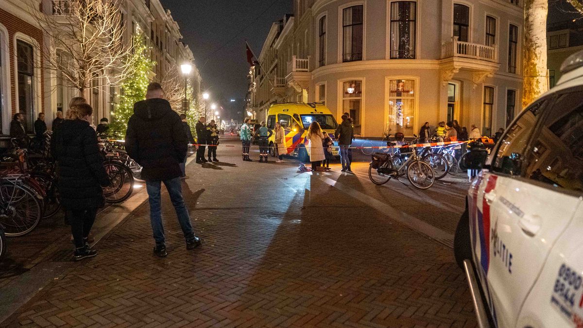 112 Nieuws: Kettingbotsing in Enschede en kind gewond bij ongeval in Deventer