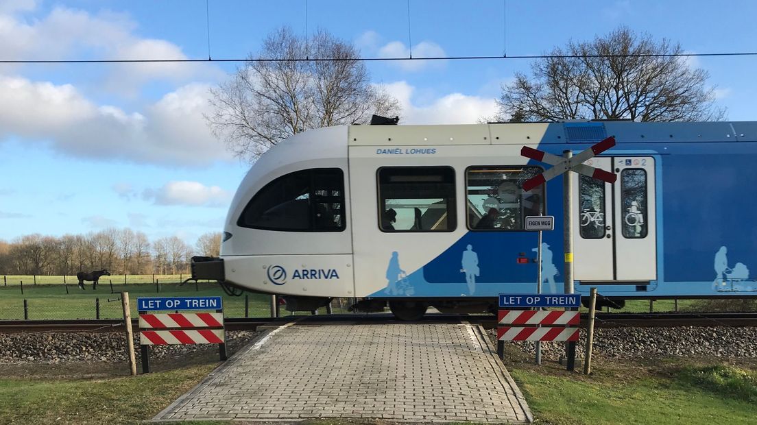 Er zijn volgens de VVD steeds vaker incidenten in de trein tussen Emmen en Zwolle  (Rechten: Serge Vinkenvleugel/RTV Drenthe)