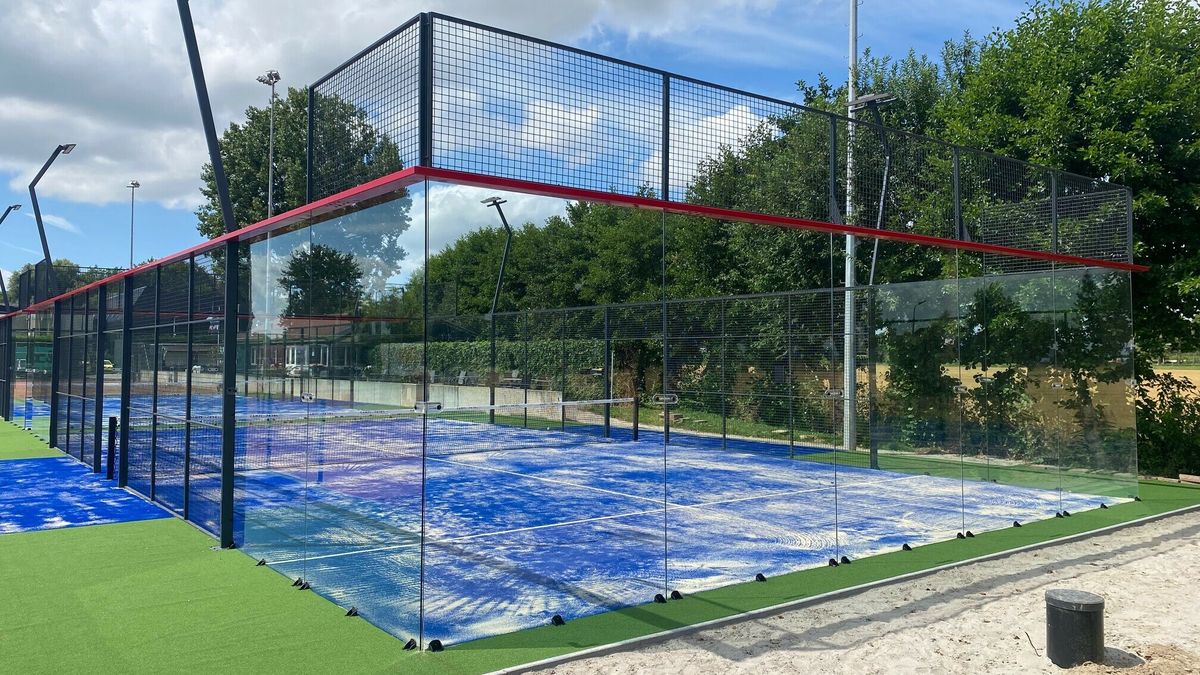 Tennisclub Kloetinge breidt uit met padelbanen: 'Het is een investering in de toekomst'