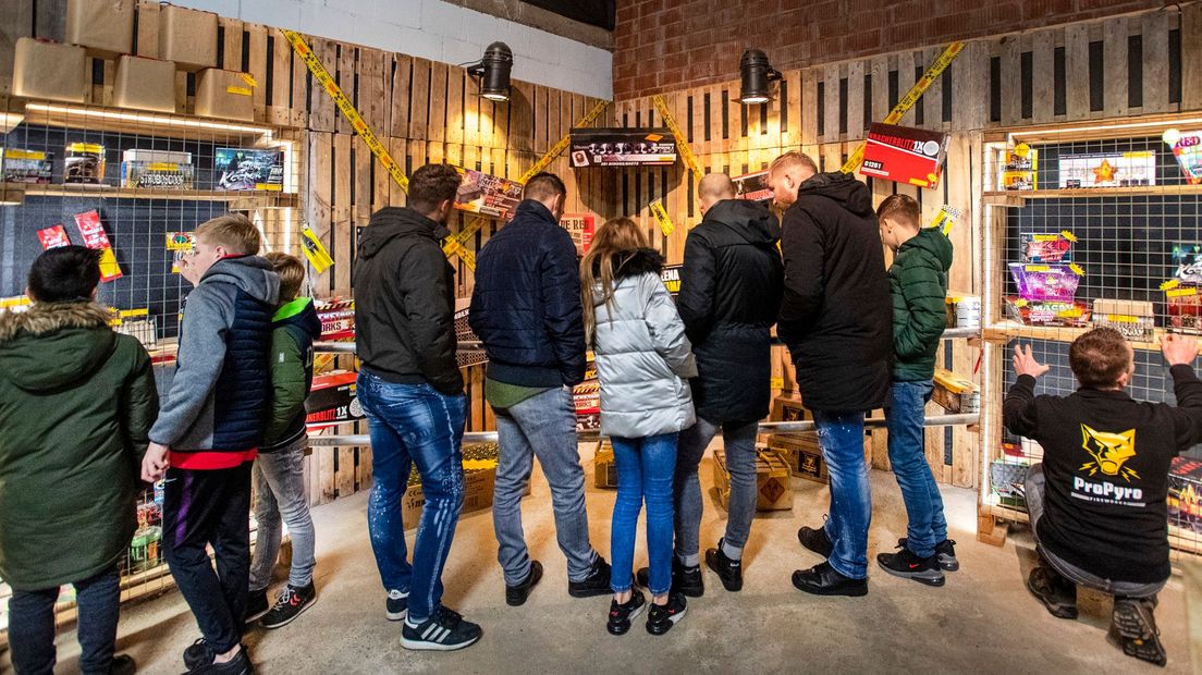 Nederlanders kopen vorig jaar vuurwerk over de grens