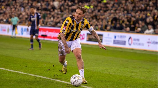 Nageeye loopt marathon Boston • Vitesse twee keer tegen koploper