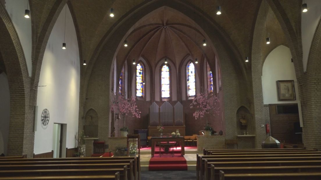 Interieur van de voormalige Marcellinuskerk