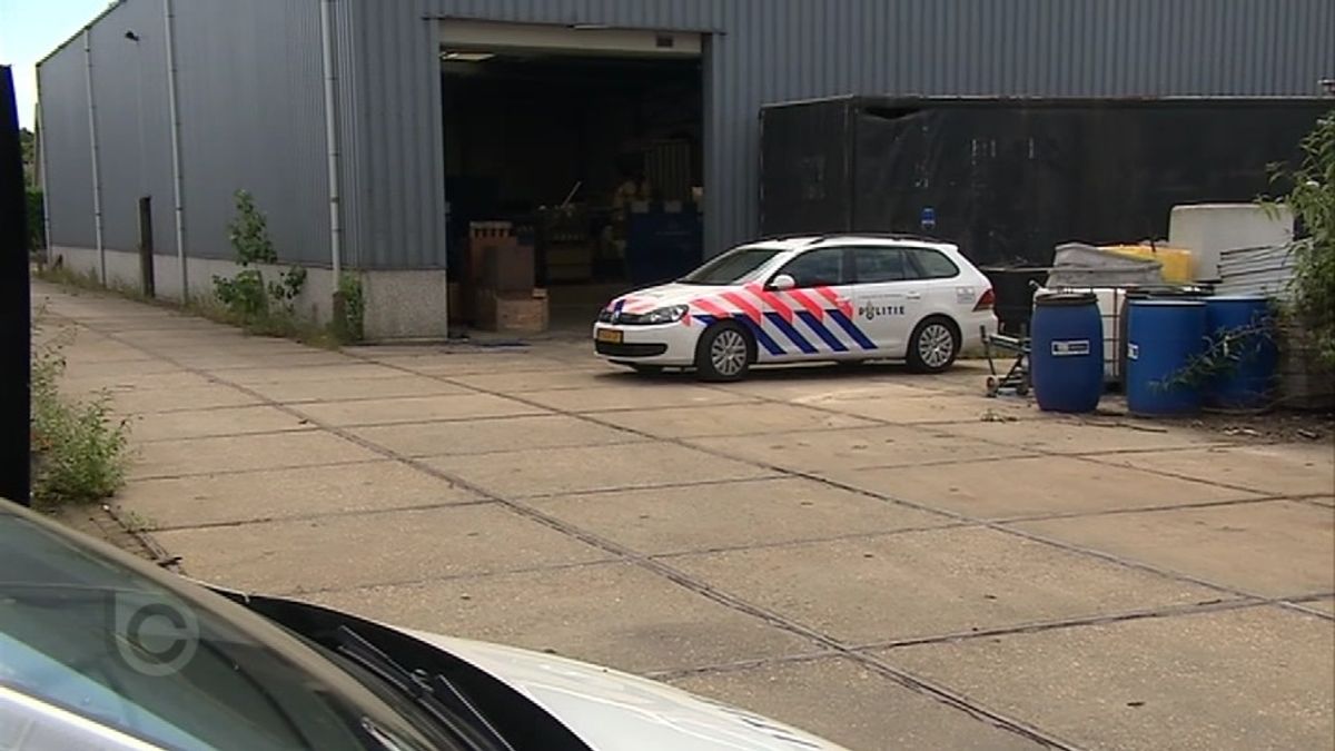 L1mburg Centraal: Ruim 200 kilo cocaïne ontdekt in loods in Maasbracht