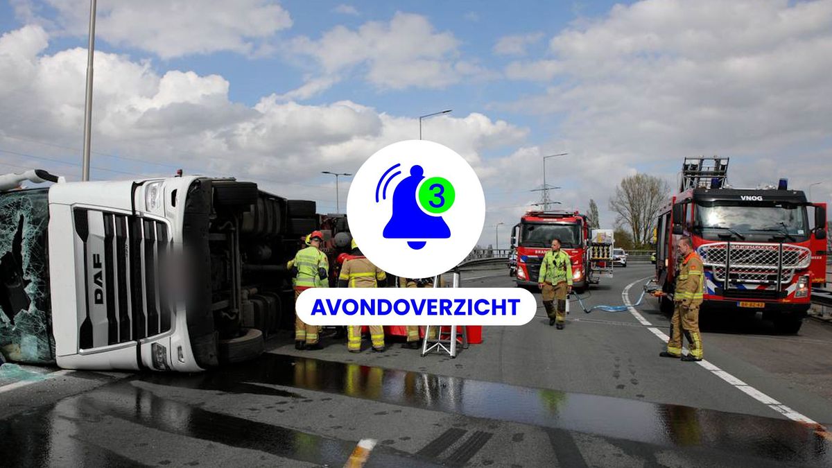 Gekantelde vrachtwagen op A1 en rem op Lelystad Airport op donderdag 16 april