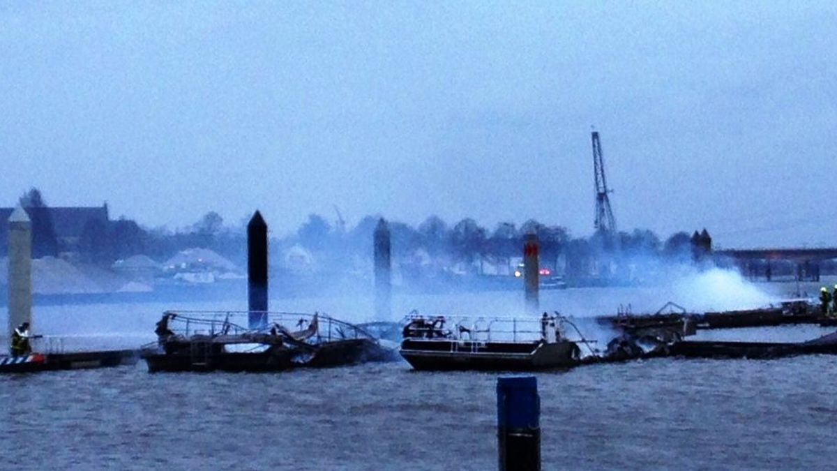 Schade door brand jachthaven Wessem is groot