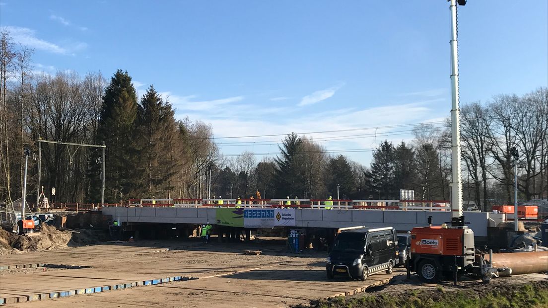 De nieuwe spoorbrug bij Assen-Zuid (Rechten: RTV Drenthe/Jeroen Willems)