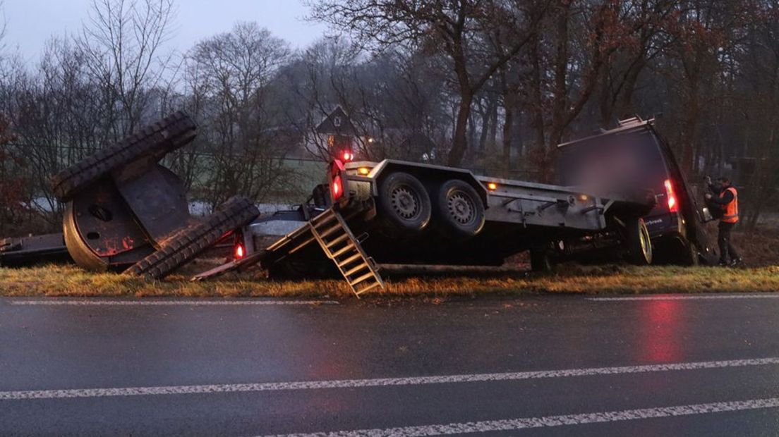 Het busje met aanhanger