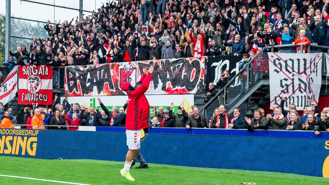 FC Emmen doet het in eigen huis erg goed (Rechten: Hollandse Hoogte / Cor Lasker)