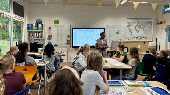 Bijzondere eerste schooldag in Gasselte: 'Eindelijk een eigen groep' Nieuws