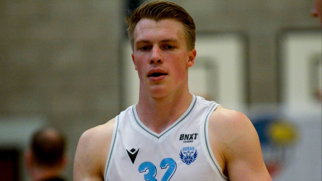 Donar-aanvoerder Kjeld Zuidema