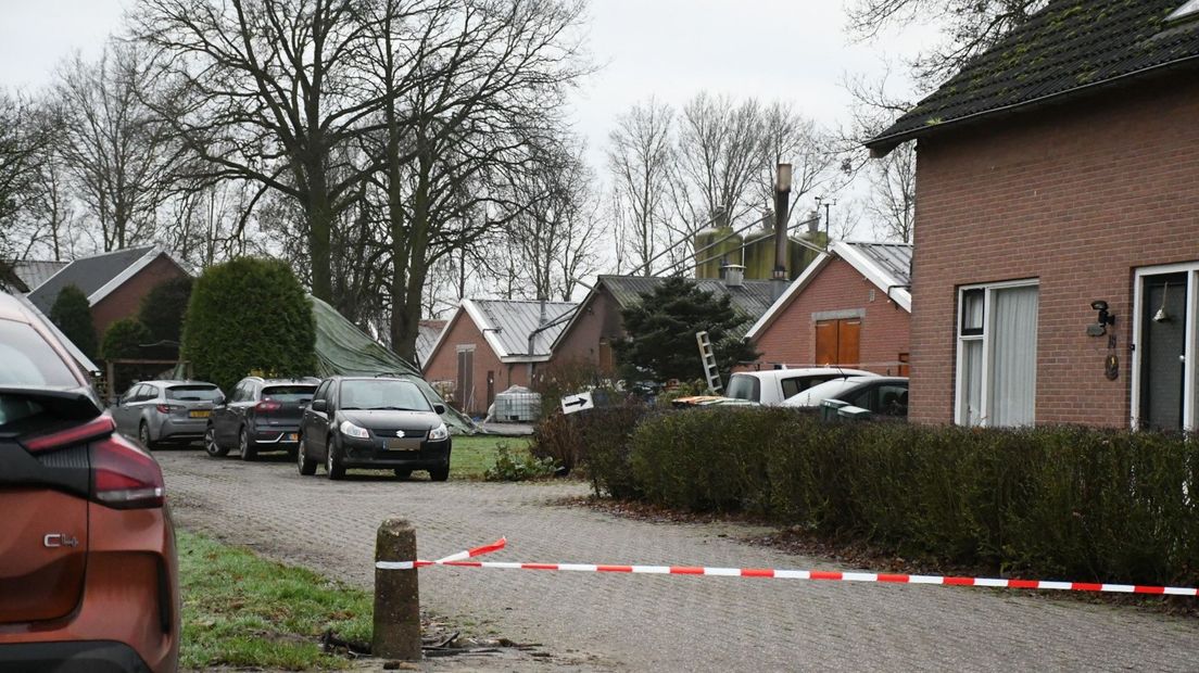 De pluimveehouderij in Den Ham waar vogelgriep is geconstateerd.