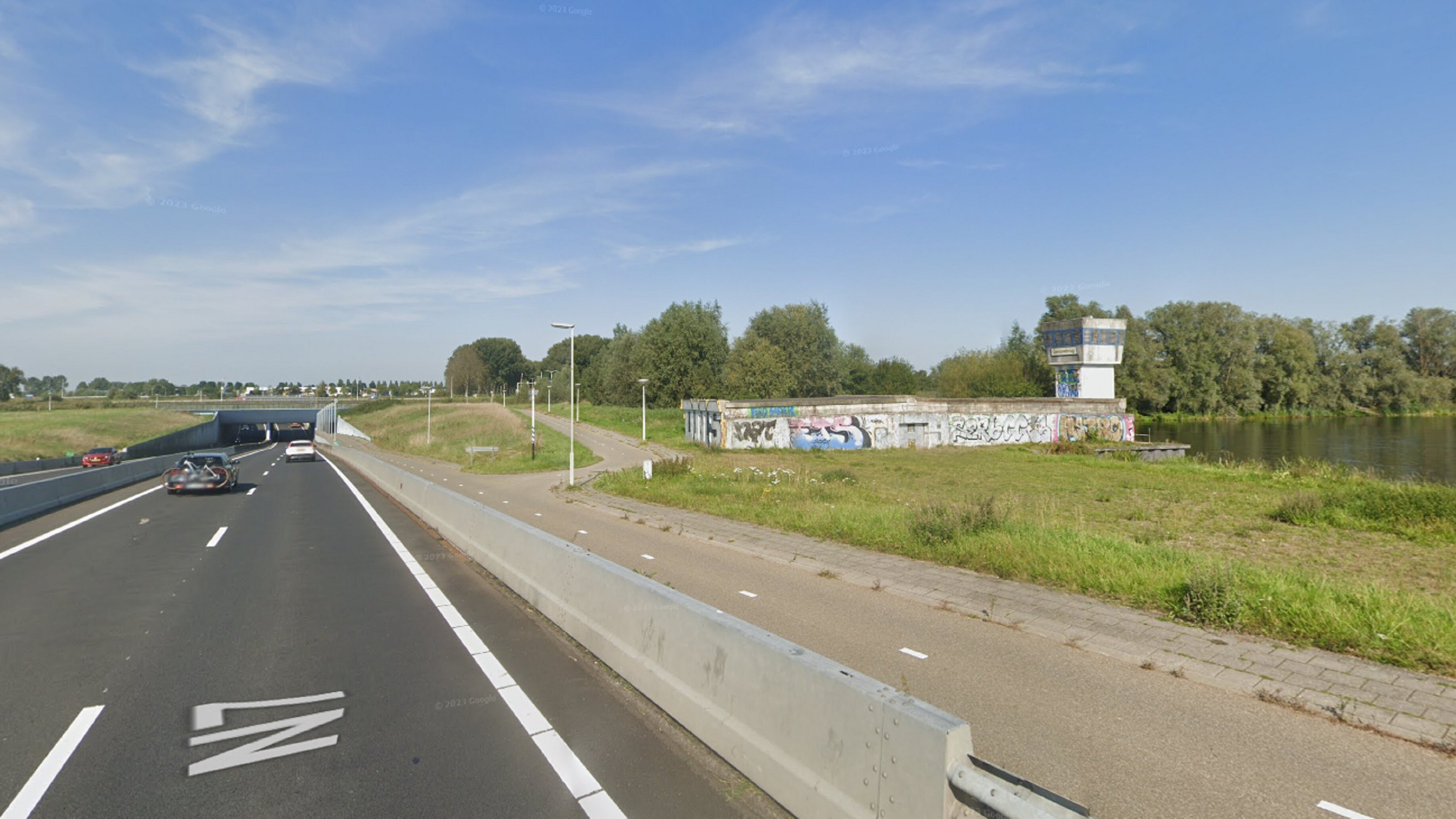 'Pripperstraat 90' leit wol neist de dyk
