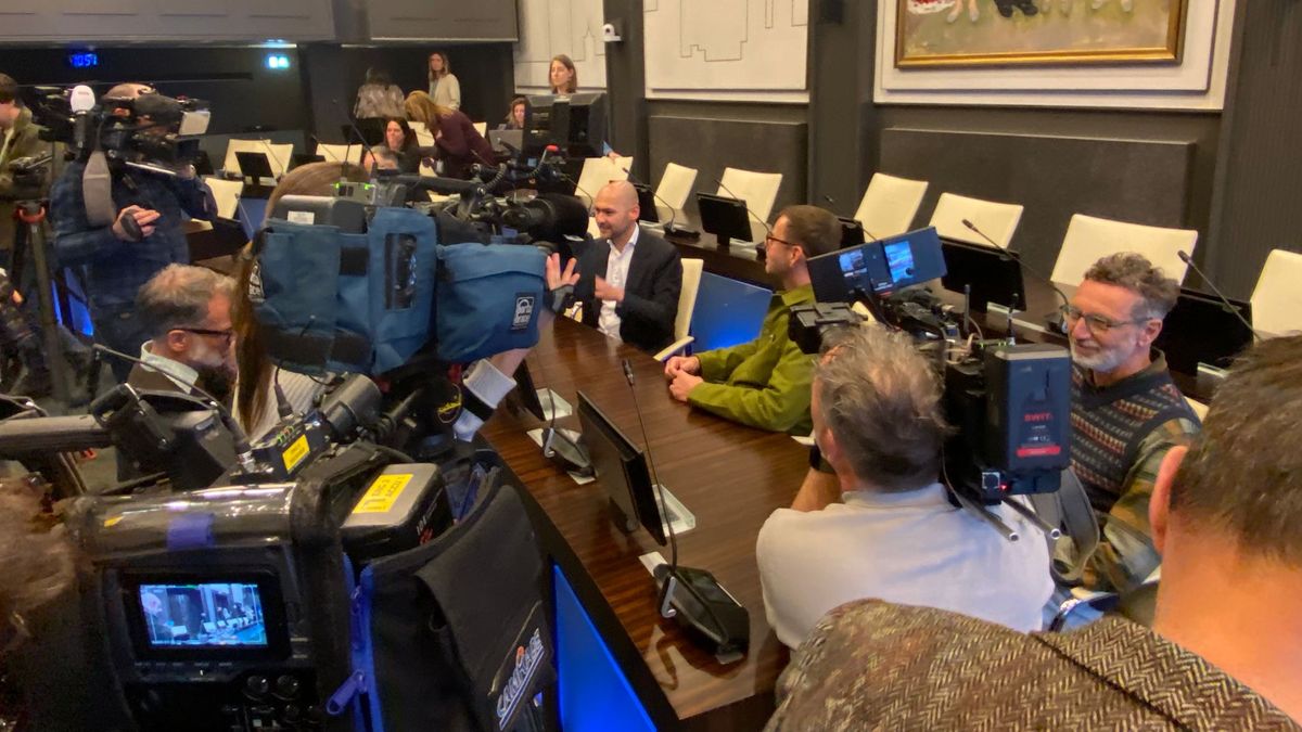 Bizarre ontknoping: Partij voor de Dieren wint loting en krijgt toch zetel in raad Roermond