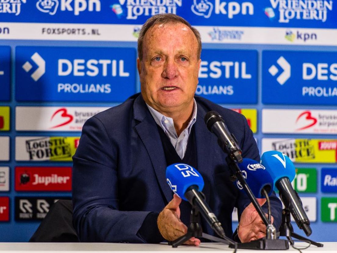 Dick Advocaat na afloop van Willem II-Feyenoord. (VK Sportphoto - Yannick Verhoeven)