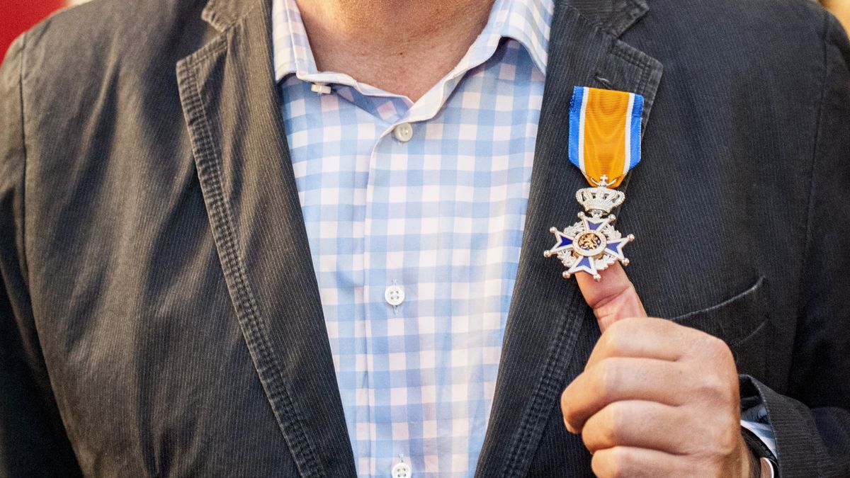 Lintjesregen 2026: lees hier wie er in jouw gemeente een lintje heeft gekregen