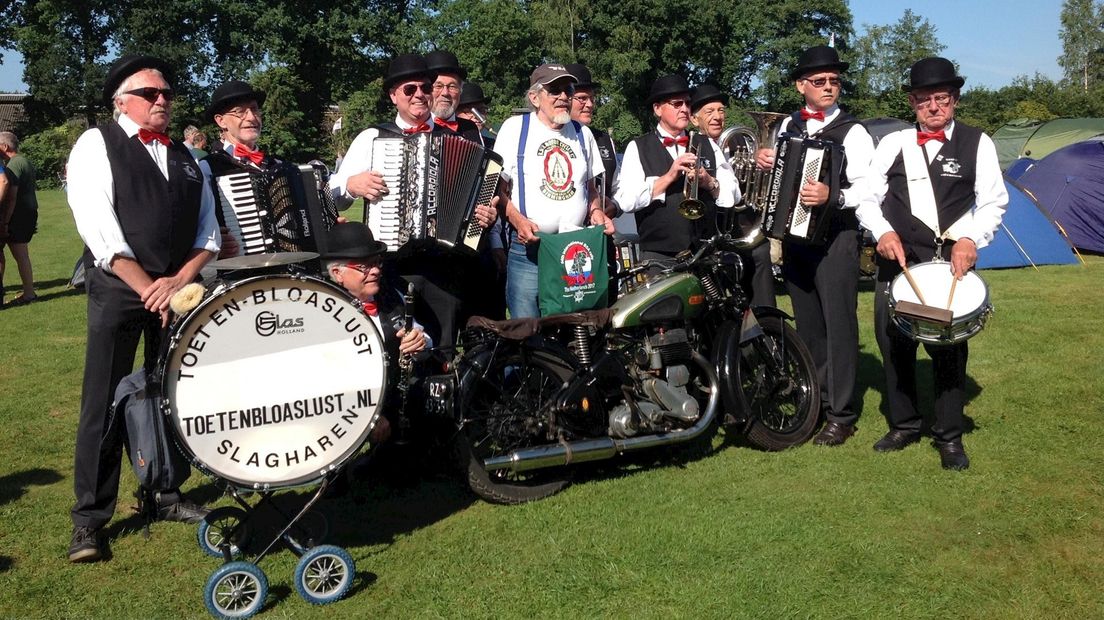 Bennie Jolink opende de 54e Internationale BSA Rally in IJhorst