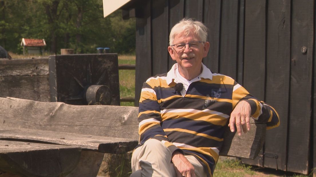 Ruud Roose, penningmeester van stichting De Overijsselse Molen: "Het blijft bijzonder om zo'n groot en zwaar ding in beweging te kunnen zetten."