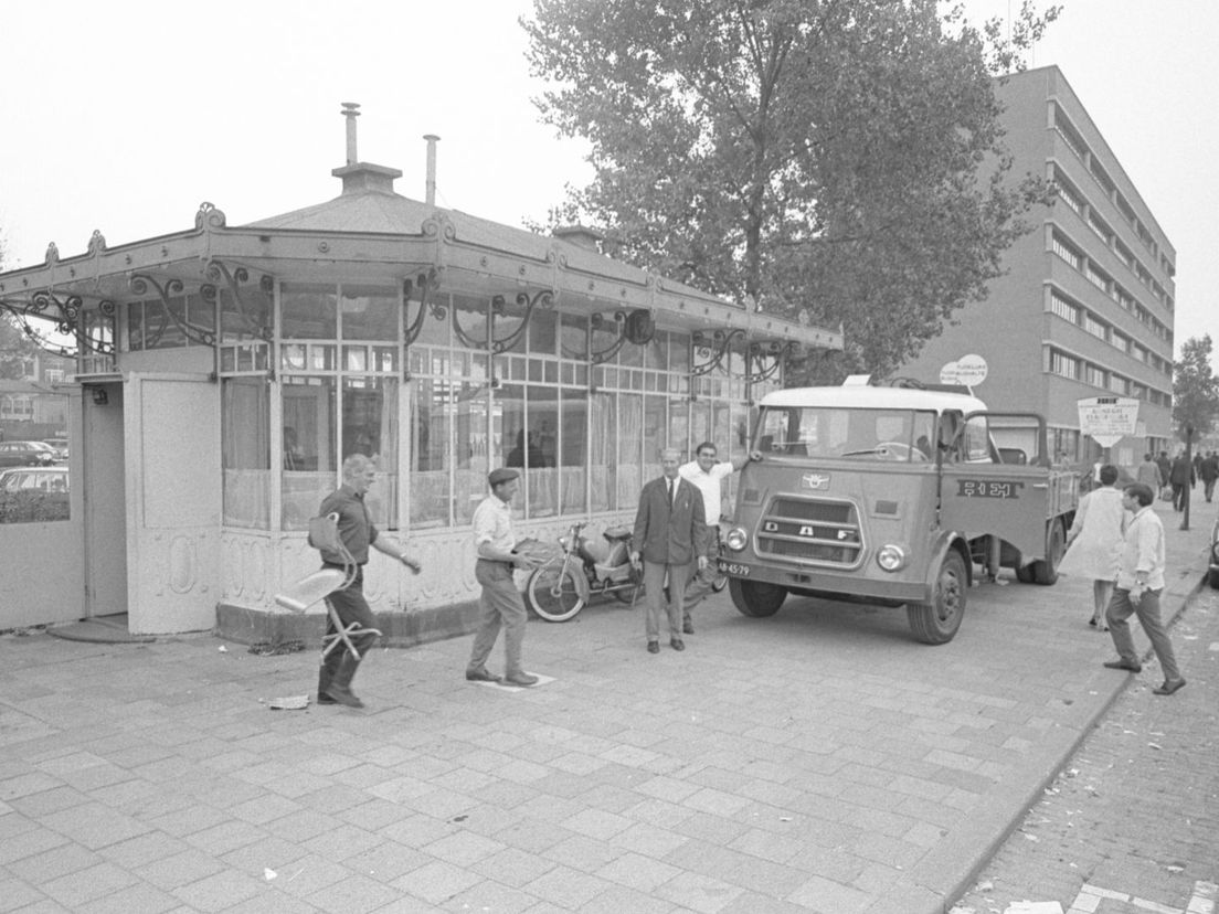 Het Oude Tramhuis op het Kruisplein