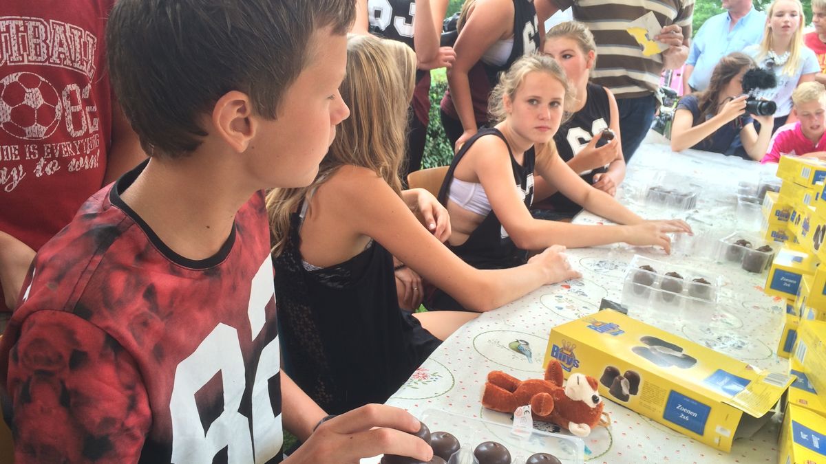 Zoenen eten tot je groen ziet in Nieuw-Balinge