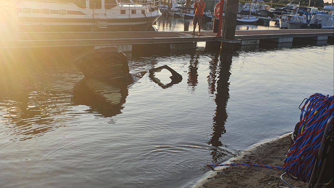 Auto te water in Deventer