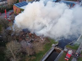 Brand bij schuur in Kiel-Windeweer