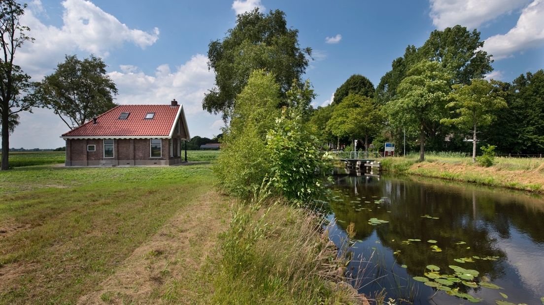 Het monumentale brugwachtershuisje van Eexterveenschekanaal dat gered is van sloop