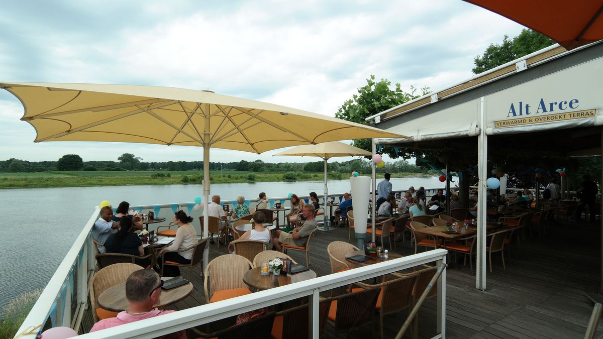 Arcen is de terrassenhoofdstad van Limburg