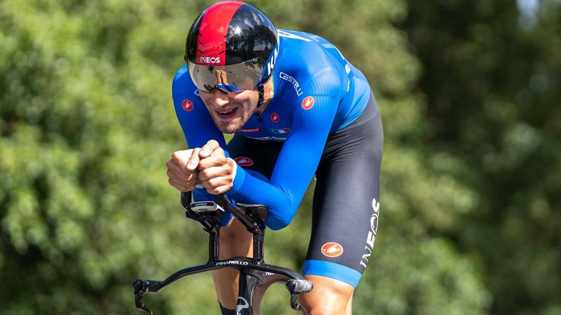 Filippo Ganna in actie in de tijdrit tijdens het EK in Alkmaar.