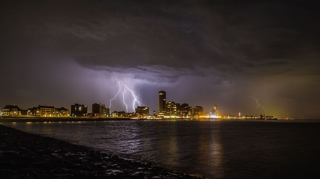 Onweer boven Vlissingen