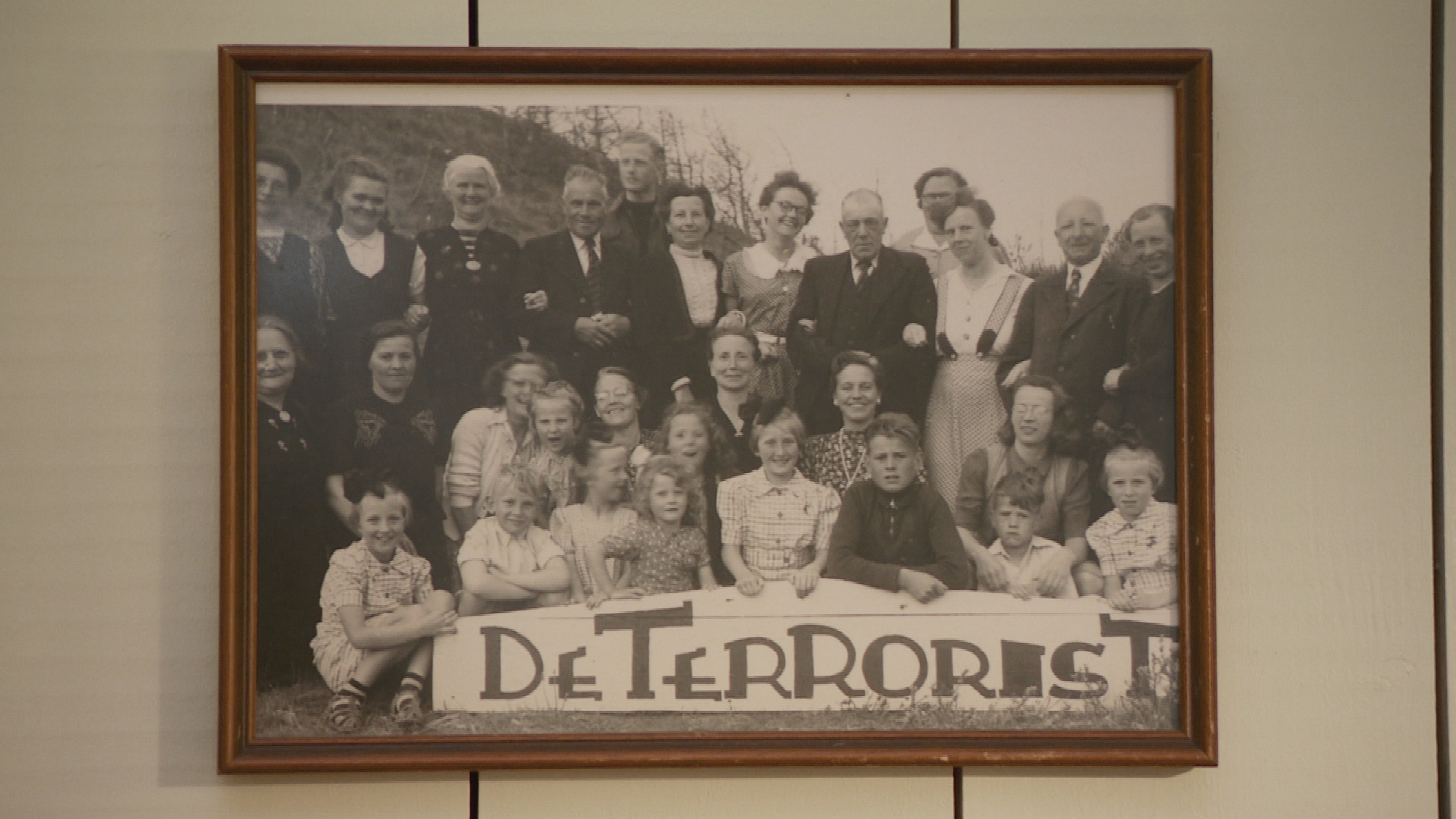 In foto fan in groep by De Terrorist