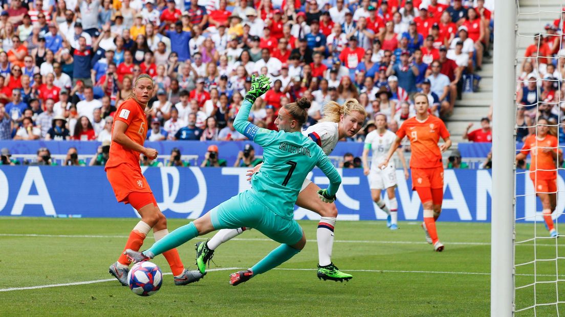Sari van Veenendaal tijdens de WK-finale in 2019