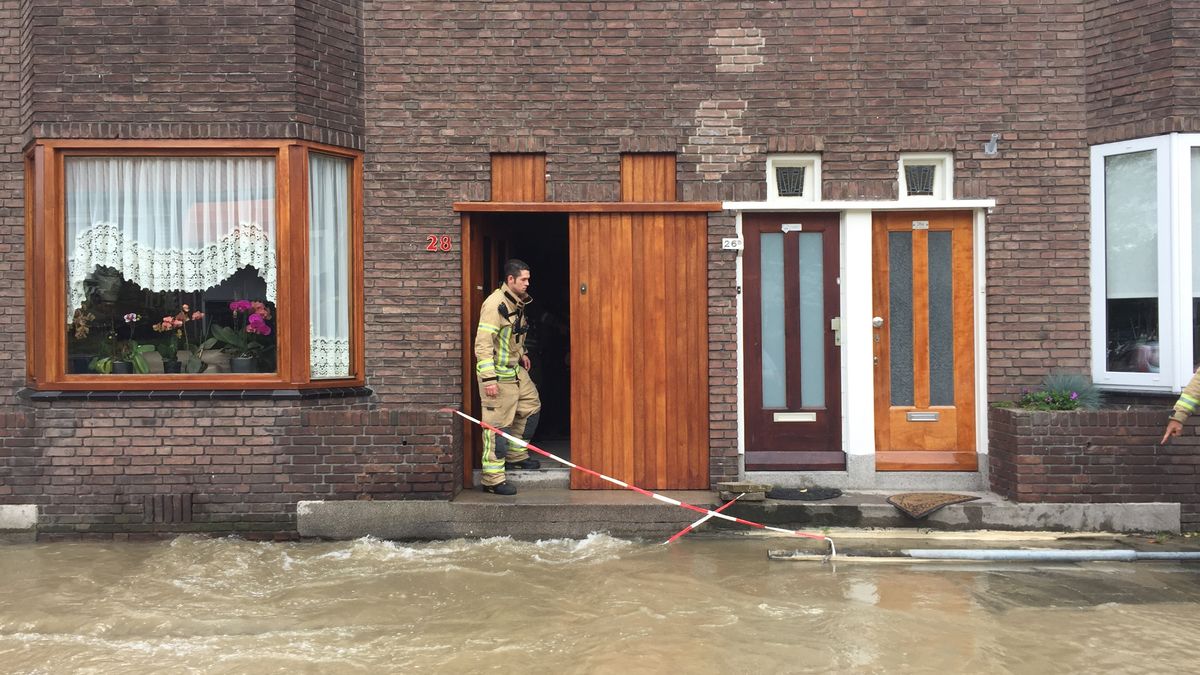 Opnieuw sinkhole in Rotterdam-Overschie