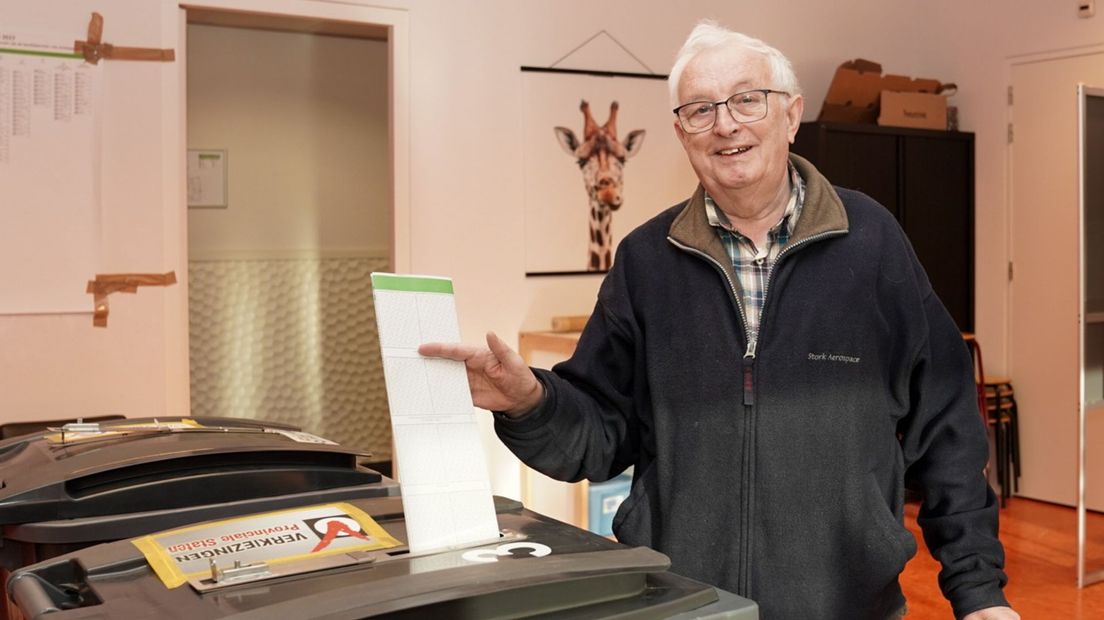 De 72-jarige Heek Ekker benadrukt het belang om te gaan stemmen: "Het is je recht van spreken"