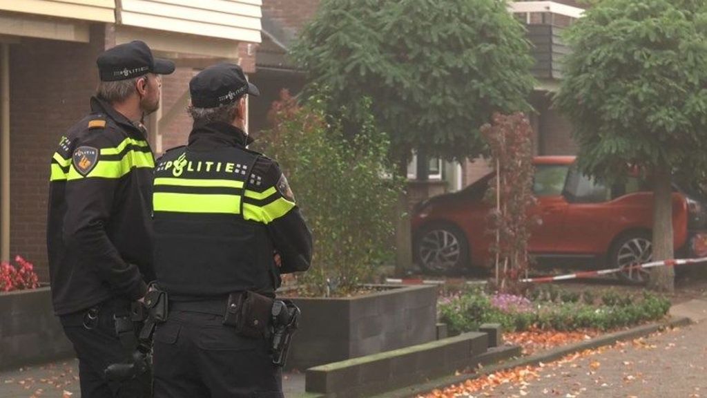 De woning in Hengelo waar het familiedrama zich voltrok. Foto: Persbureau Heitink De woning in Hengelo waar het familiedrama zich voltrok. Foto: Persbureau Heitink