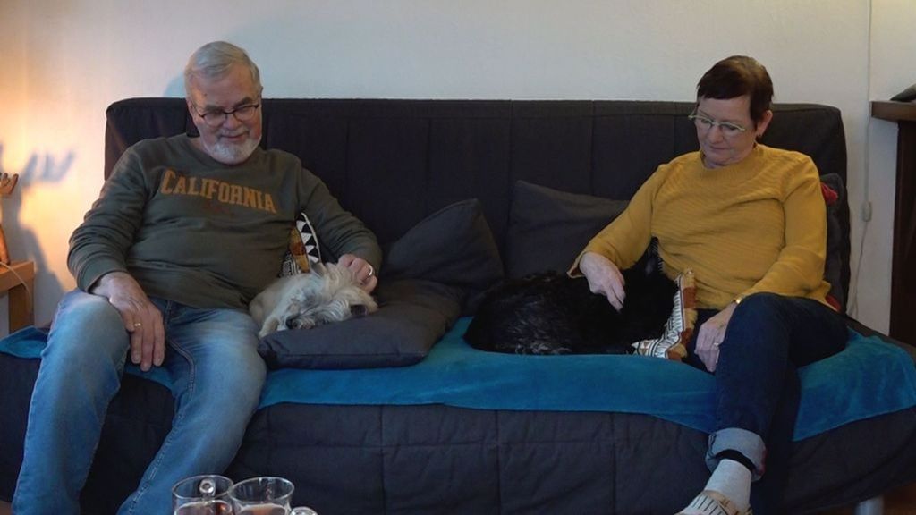 Bert en Ria in hun chalet in Voorthuizen. Foto: Omroep Gelderland Bert en Ria in hun chalet in Voorthuizen. Foto: Omroep Gelderland