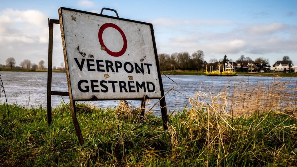 Bij het veer tussen Appeltern en Megen. Foto: ANP Bij het veer tussen Appeltern en Megen. Foto: ANP