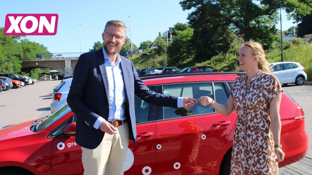 Eerste deelauto in Rhenen in gebruik genomen. Foto: Gemeente Rhenen Eerste deelauto in Rhenen in gebruik genomen. Foto: Gemeente Rhenen