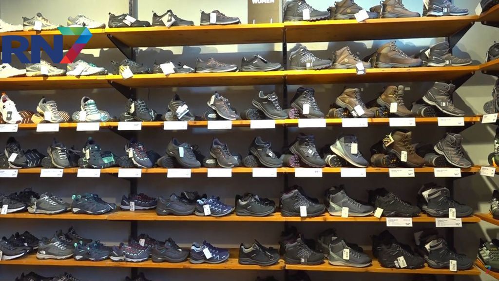 Wandelschoenen in de winkel. Foto: RN7 Wandelschoenen in de winkel. Foto: RN7