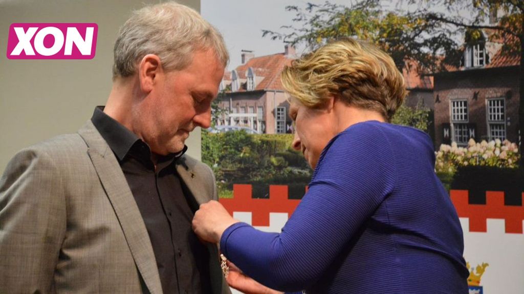 Afscheid van vijf vertrekkende raadsleden in Renswoude: Jan Stutvoet ontvangt een Koninklijke Onderscheiding