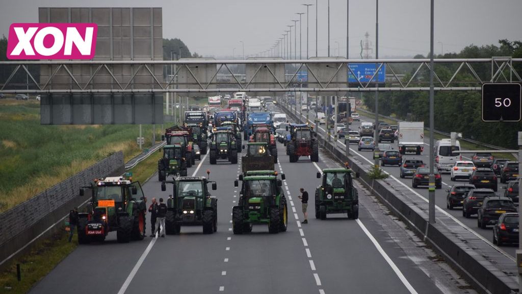 Boeren blokkeren snelweg in Veenendaal