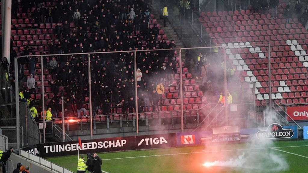 Vitesse noemt vuurwerkactie onacceptabel. Foto: ANP