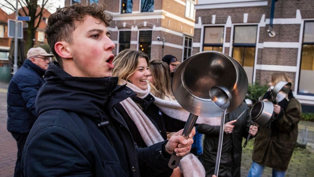 Dinsdag was er een lawaaiprotest in Barneveld. Foto: ANP Dinsdag was er een lawaaiprotest in Barneveld. Foto: ANP