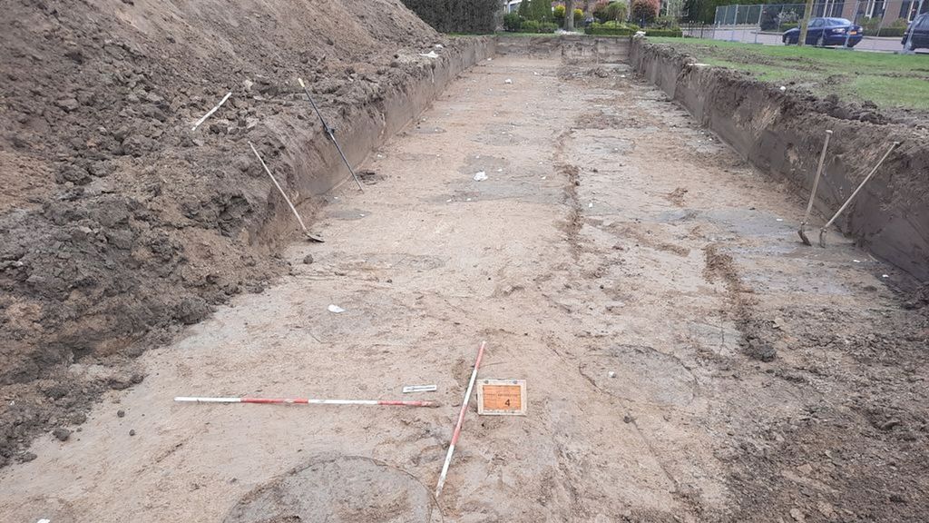 Een opgravingsput vol met bewoningssporen. Foto: Transect Een opgravingsput vol met bewoningssporen. Foto: Transect