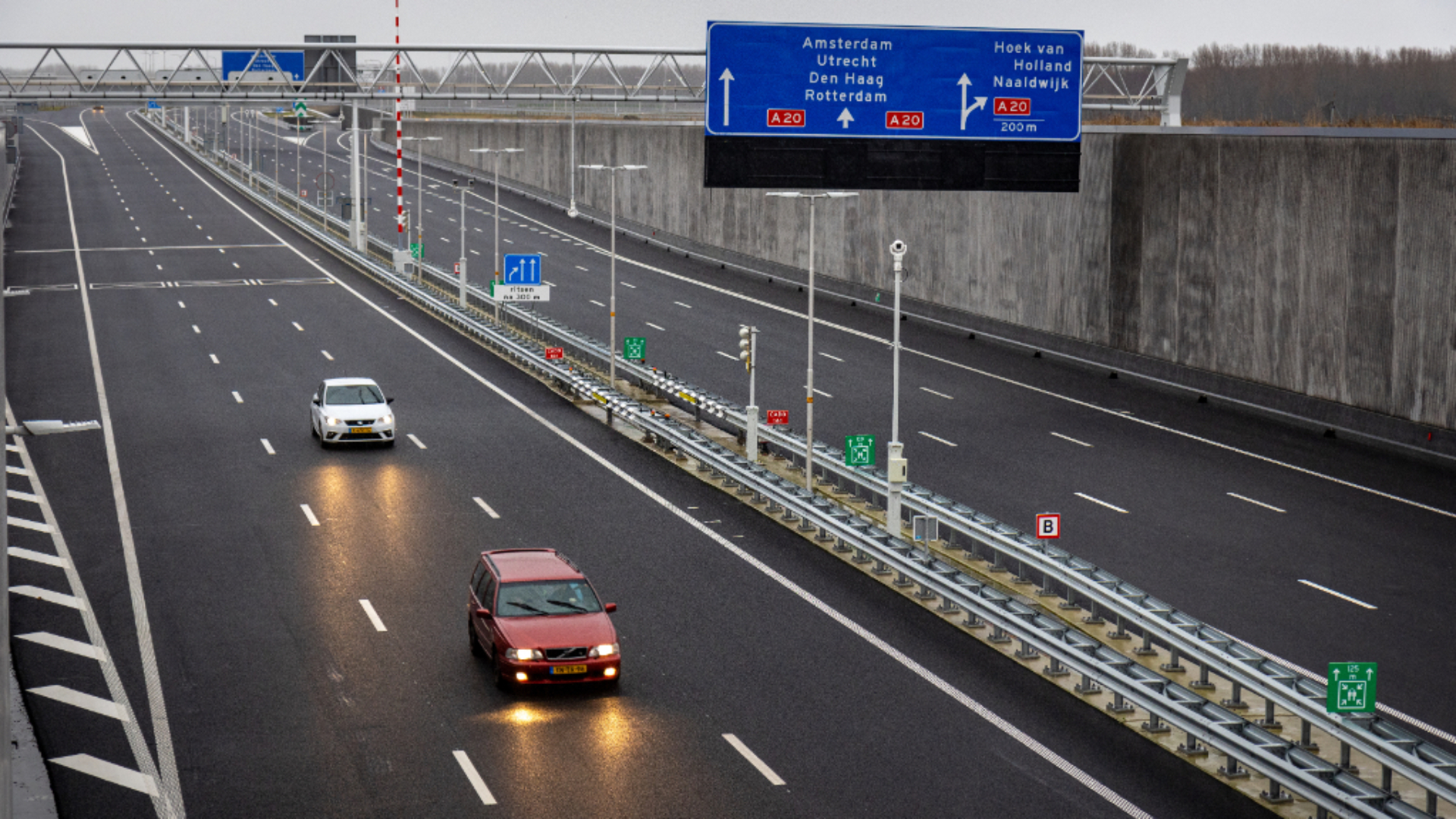 De eerste auto's reden op 7 december 2024 over de nieuwe Blankenburgverbinding