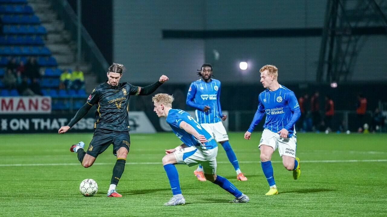 Mulder toch van FC Emmen op weg naar ADO