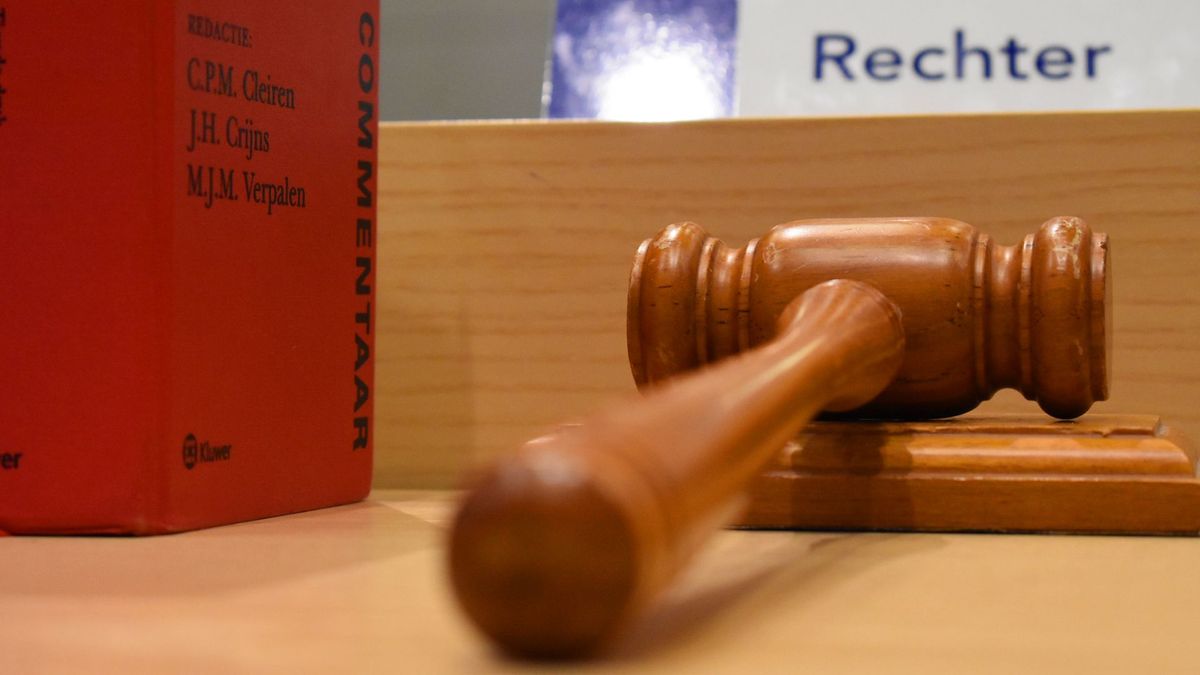 Dronken bestuurder met neus vol coke krijgt 7 maanden cel voor veroorzaken zwaar ongeluk bij Maarn