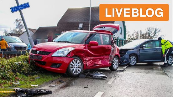 Gewonden na harde botsing autos. Gewonden na harde botsing autos.
