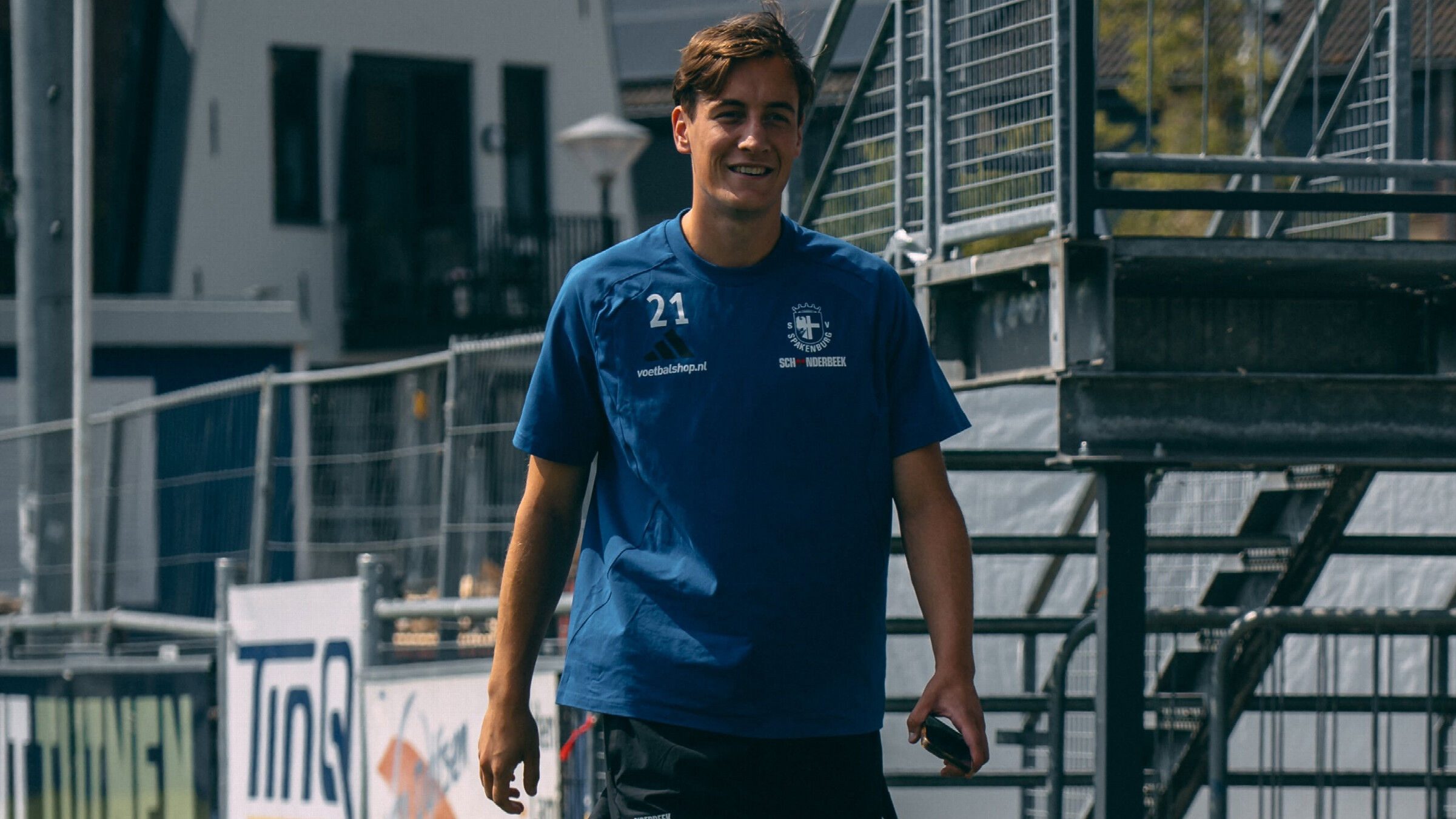 Zware blessure Wout den Engelsman; streep door seizoen van verdediger