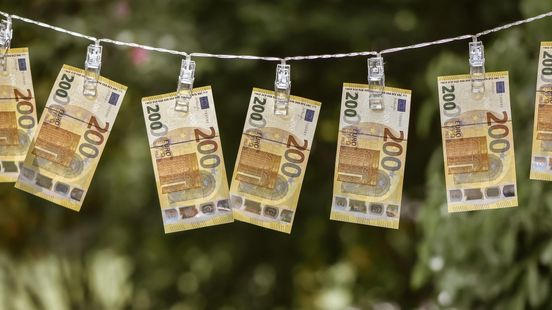 Gijzeling, vals geld en geweld: acht verdachten voor rechter